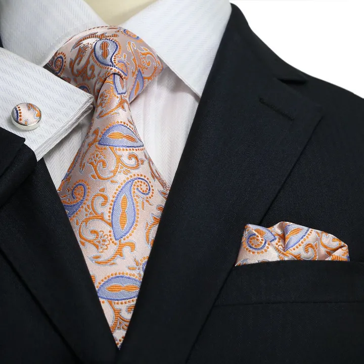 Akse Tekstil Neckties and pocket squares, view 1 of 2